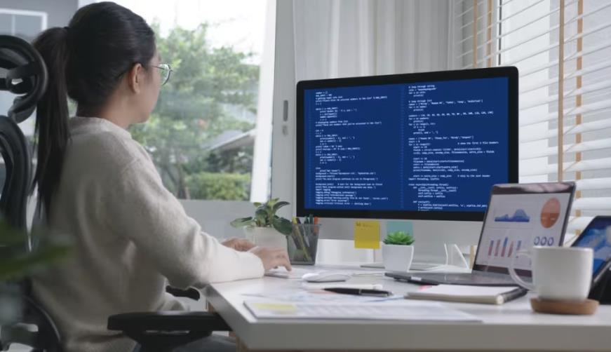 宜黄县企业数字化解决方案:机器学习赋能商业模式升级的核心路径